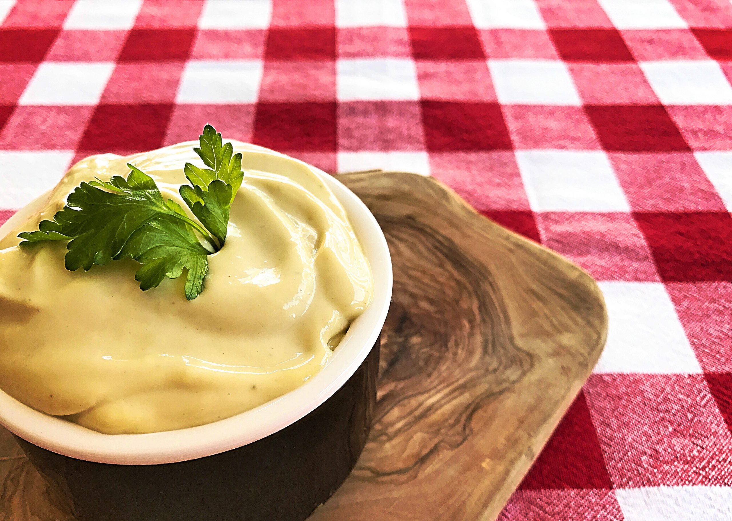 Easy home made mayonnaise – sugar free