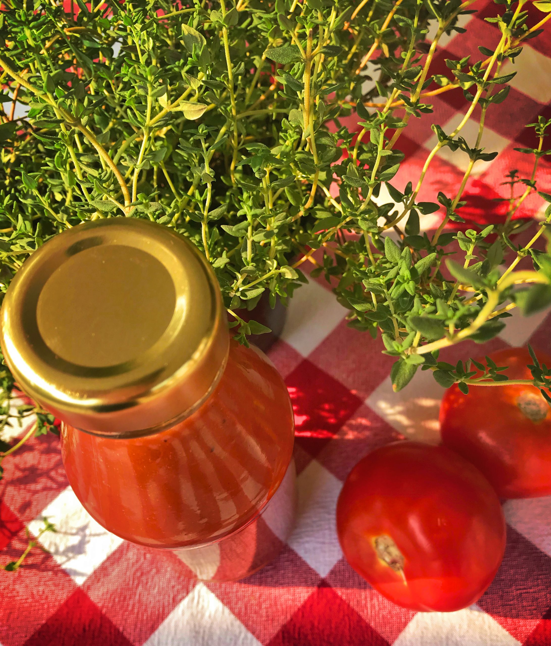 Healthy tomato sauce – refined sugar free